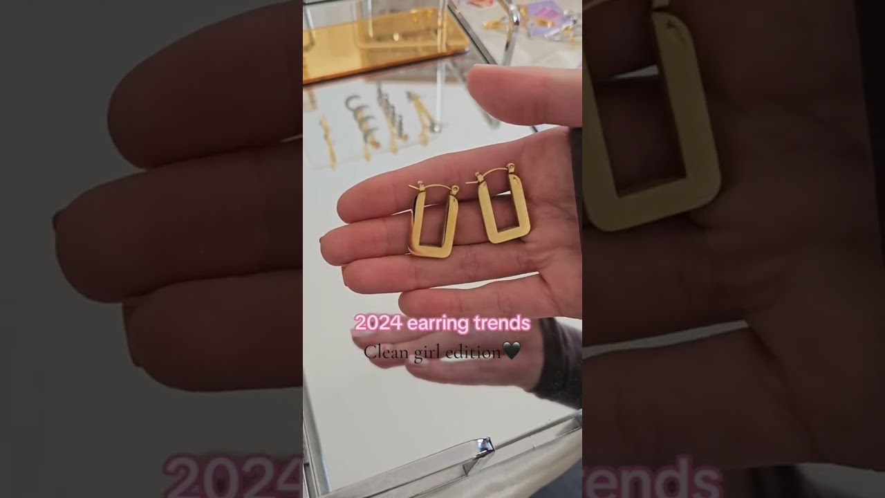 2024 earring trends. clean girl edition. who doesn't love a chunky gold earring 😍 #earrings #jewelry