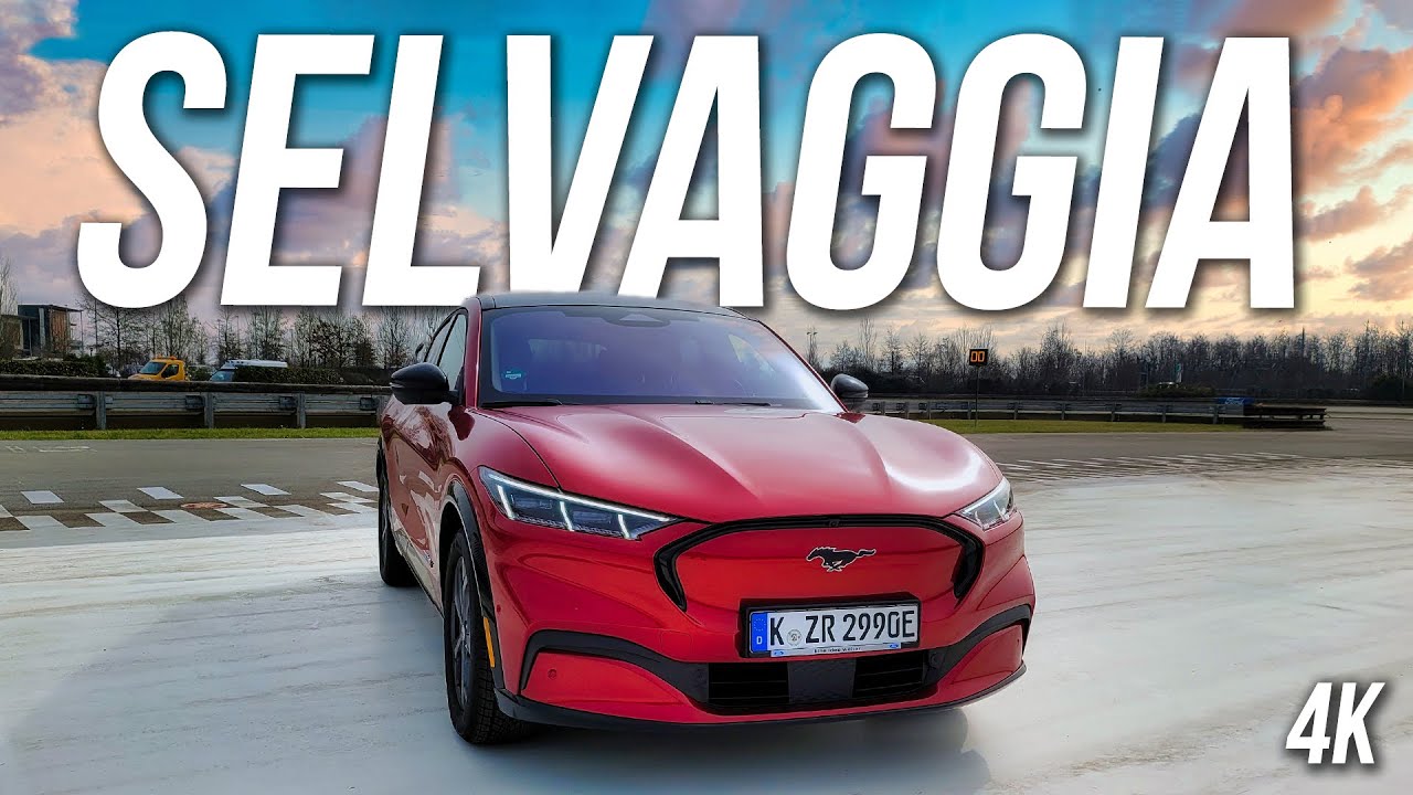 Ford MUSTANG MACH-E: CAVALLI ⚡ AMERICANI... in PISTA