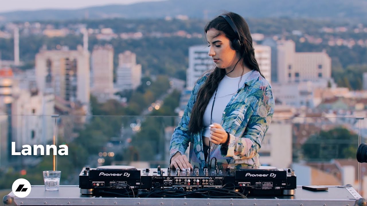 Lanna - Live @ Radio Intense Novi Sad, Serbia 27.10.2022 / Melodic Techno & Progressive House DJ Mix