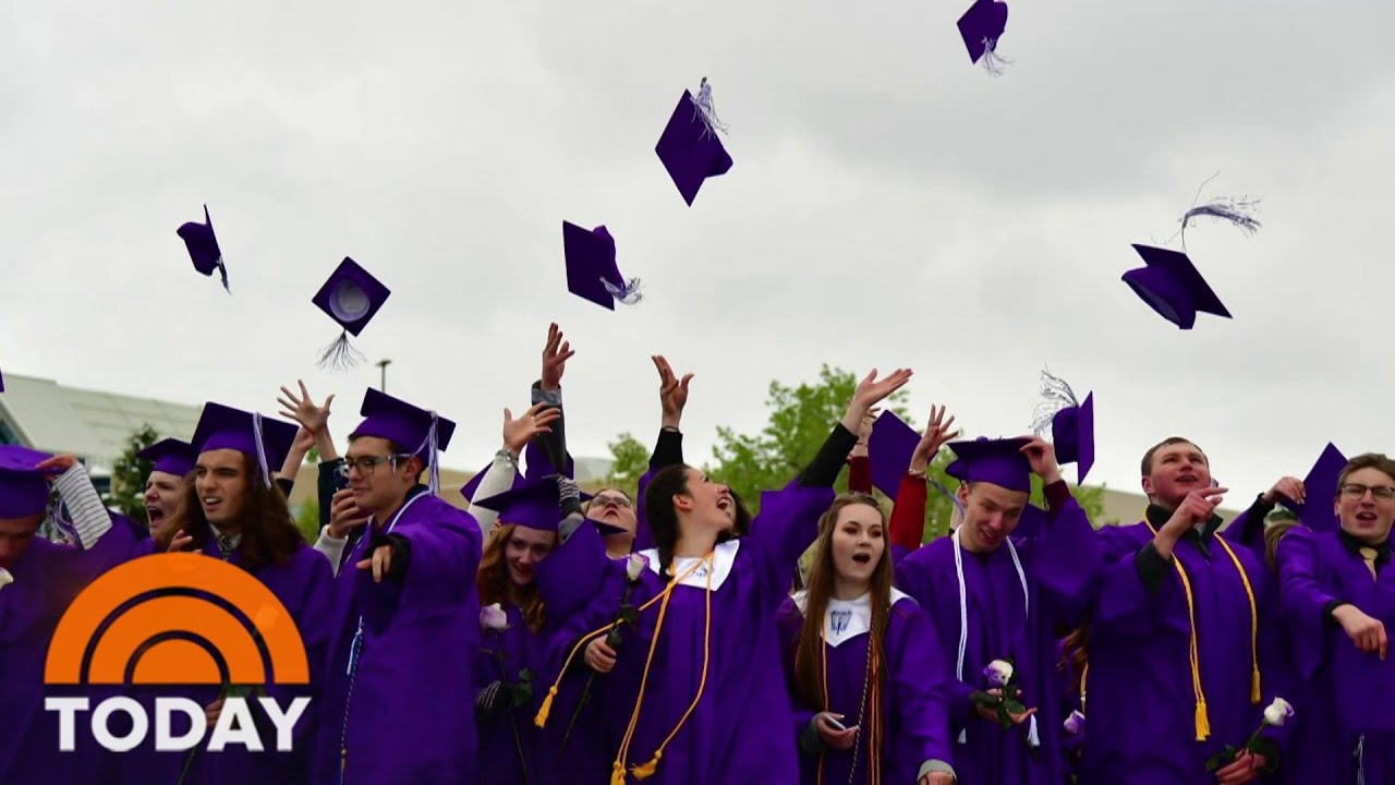 How The Class of 2020 is Celebrating During The Coronavirus Pandemic | TODAY