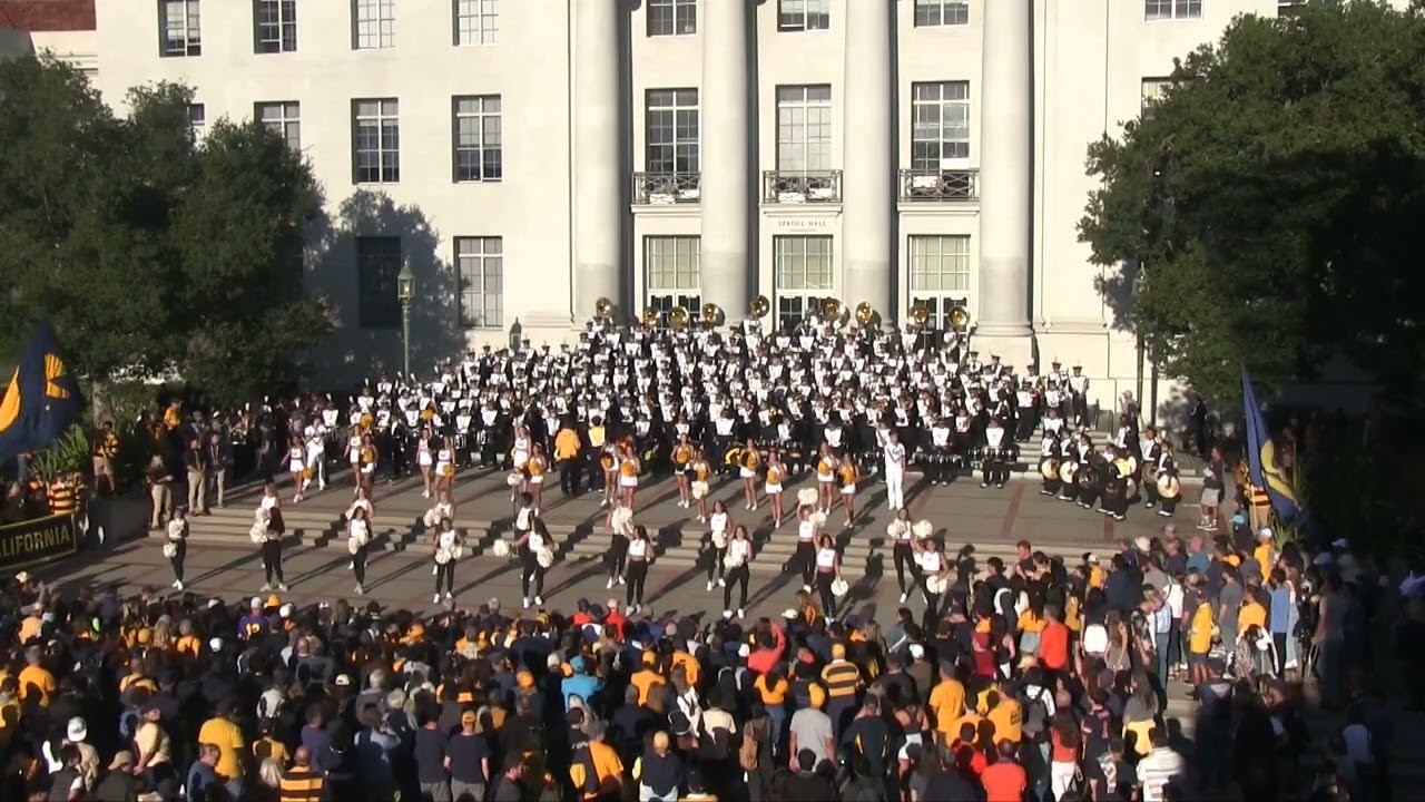 Cal Band Presents Sproul Concert v Auburn