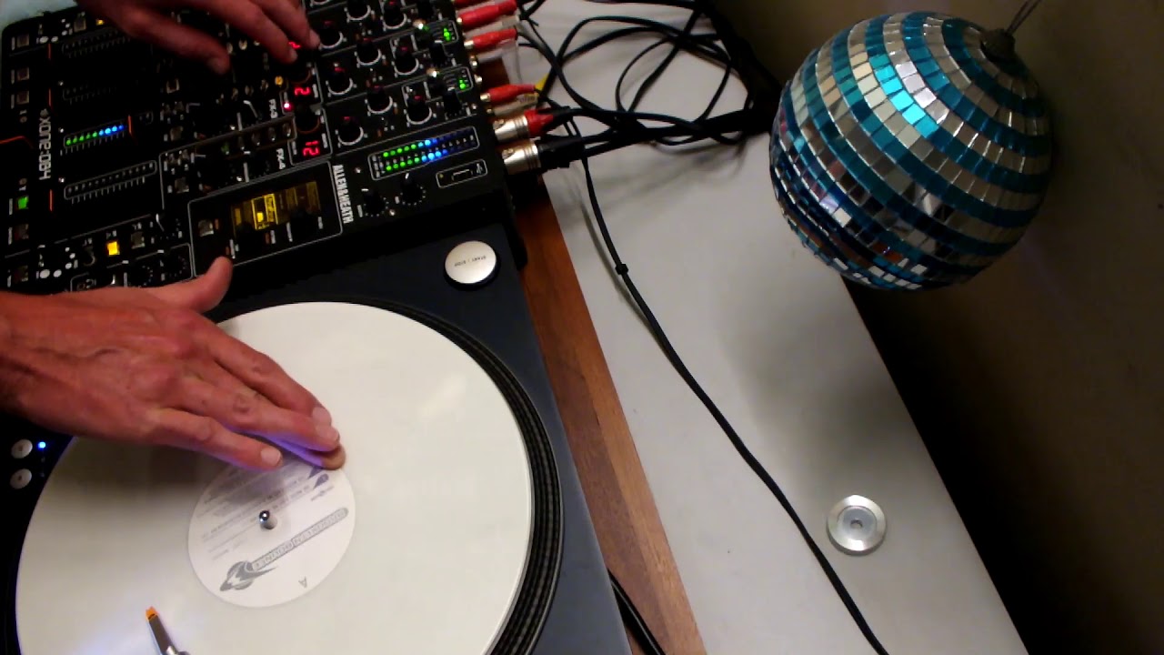 Brooklyn Bounce - The Music's Got Me (Klubbheads Vs Rollercoster Mix) 136/Bpm - Vinyl
