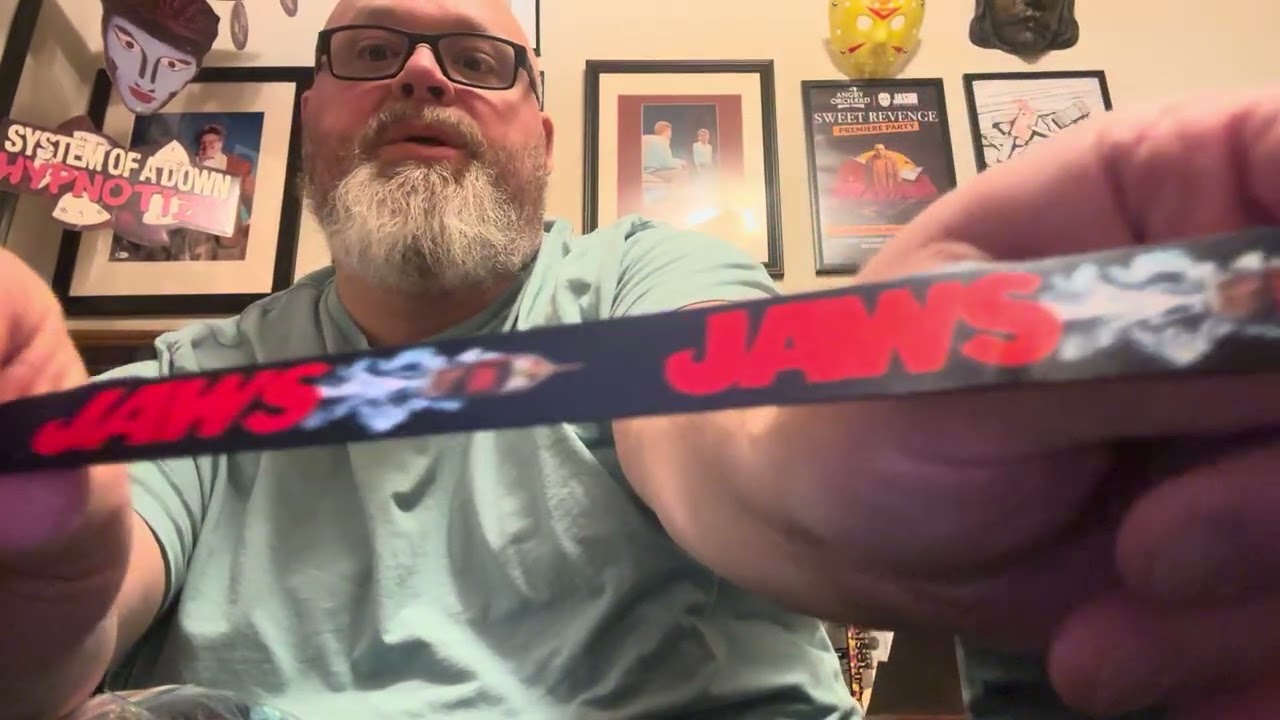 JAWS 🩸 🦈 stylin box 