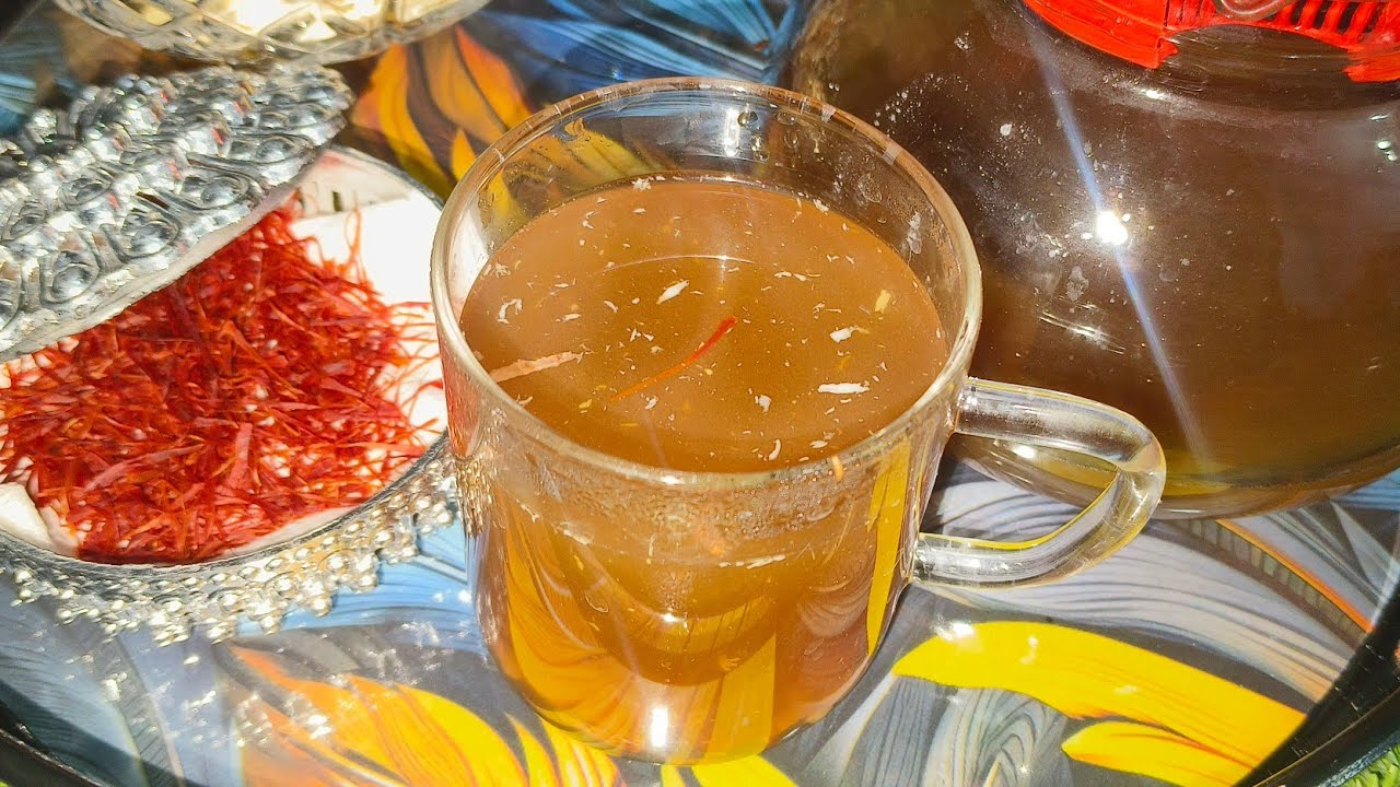 Kashmiri Kahwa ☕ Zafran Kahwa Recipe Sardi Zukham me behad Asardar #MarhabaFarooqui.