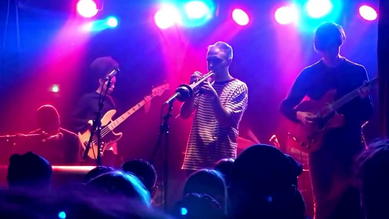 Alfa Mist - Keep On - Live at Omeara