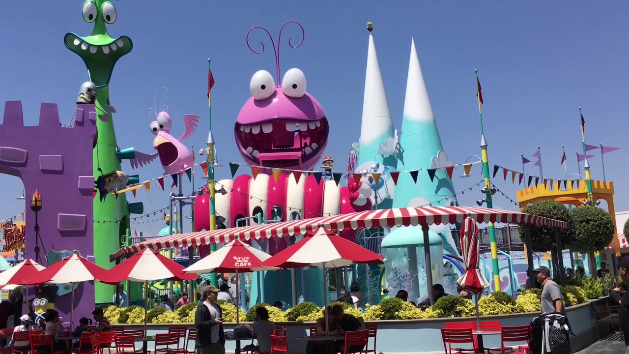 MINIONS RIDE/ A TASTE OF FRANCE /WHERE TO EAT/ CAFES & DINERS /UNIVERSAL HOLLYWOOD : cuzuvmcvoy