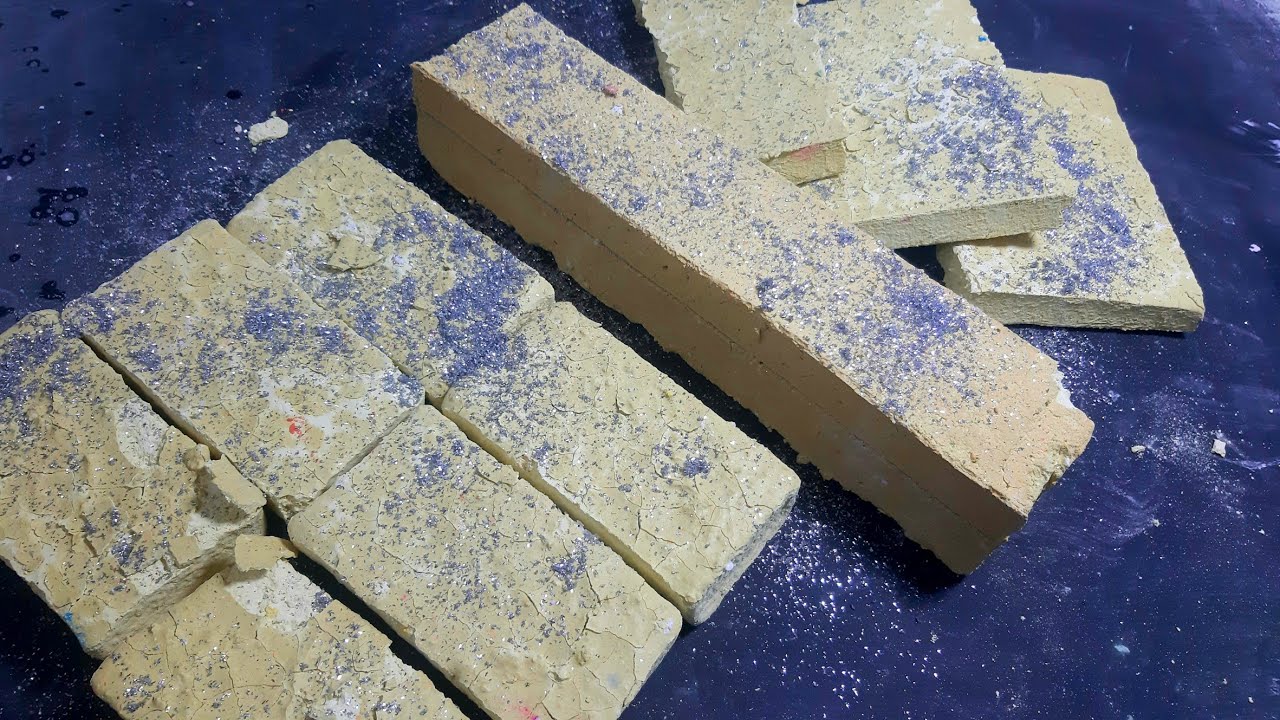Dusty Gymchalk Reforms Crush #dustygymchalkcrumbles #crunchygymchalk #satisatisfyingasmr #avgymchalk