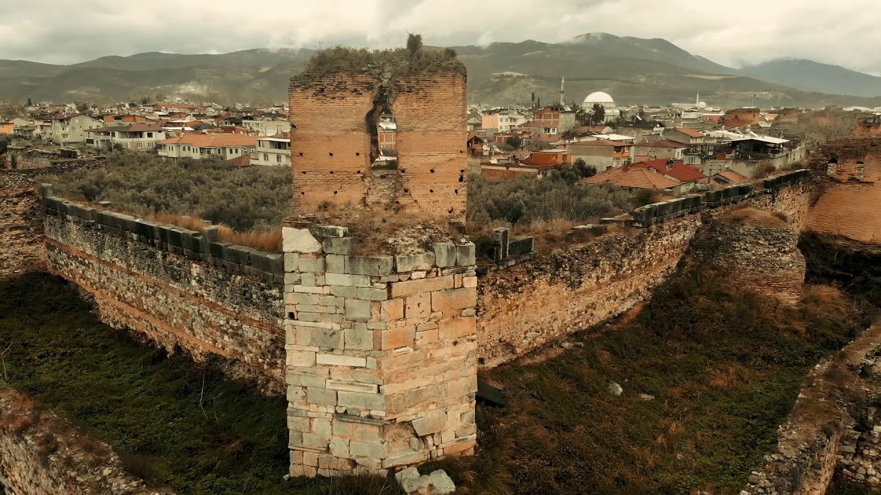 İznik Surları