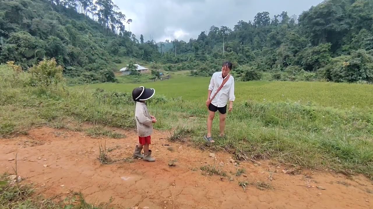 full video of baby anh while dad was away.Tiểu Bạch ly.