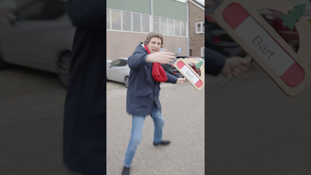 Bart VLUCHT voor Robert Ten Brink | All You Need Is Love (parodie) #bramkrikke #ricardoras