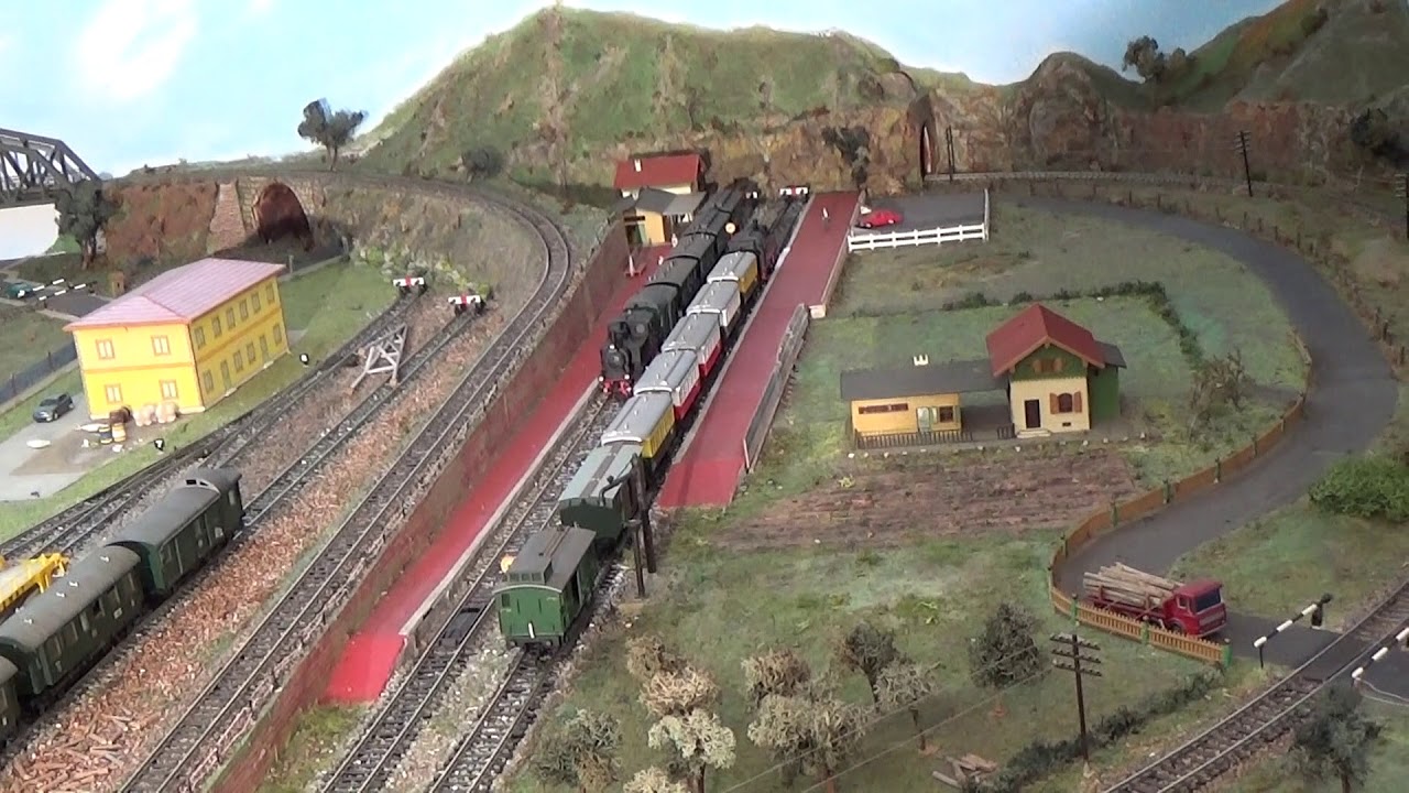 Maqueta De Trenes Santander 1