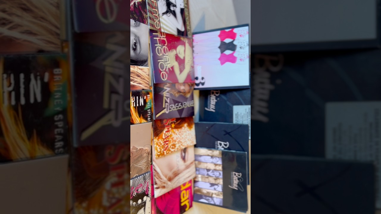 Unboxing: The Singles Collection da Britney Spears | Vale a pena? (Parte 1) #BritneySpears