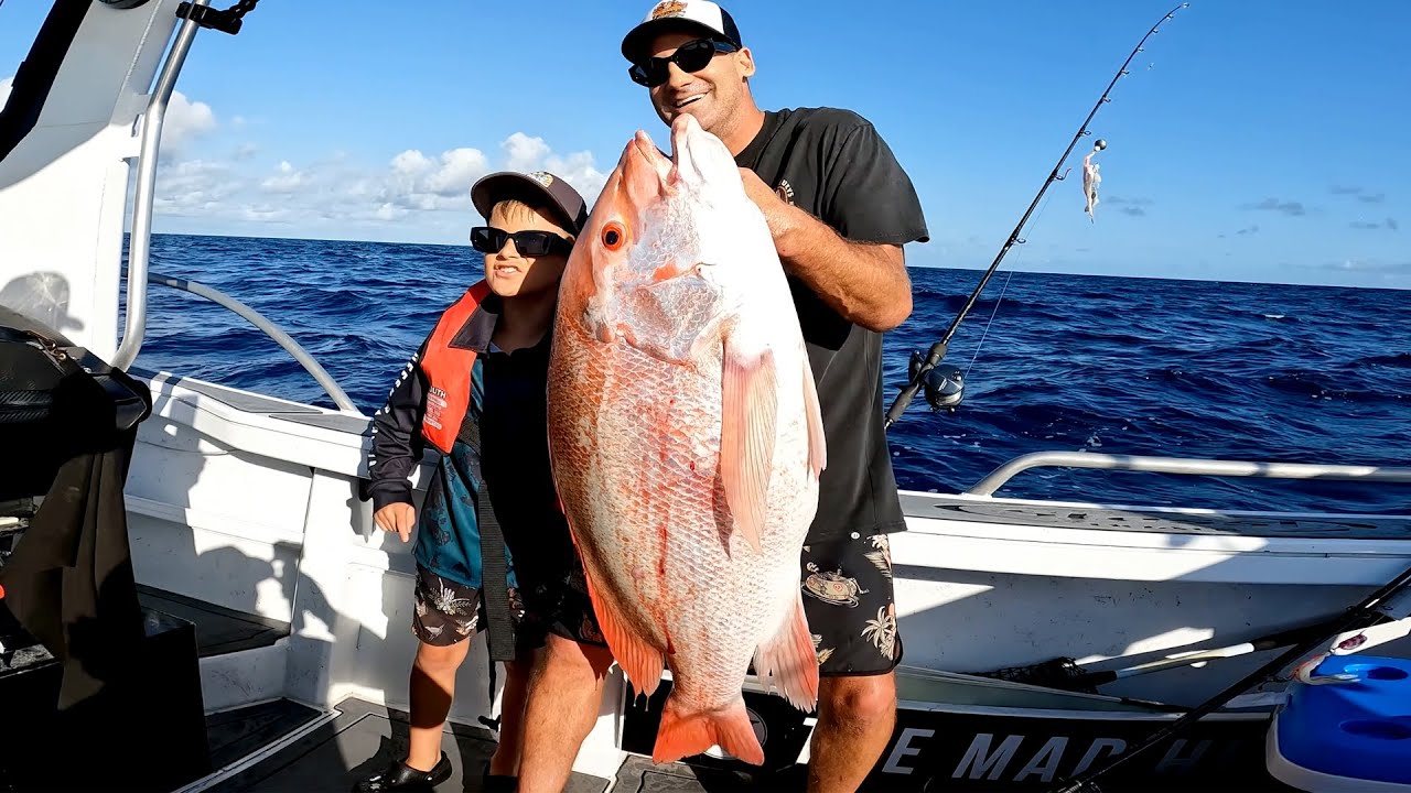 🎣 The Mad Hueys Take on 1770: Epic Fishing, Beers & Navy Hazza&rsquo;s Monster Catch! 🍺🐟