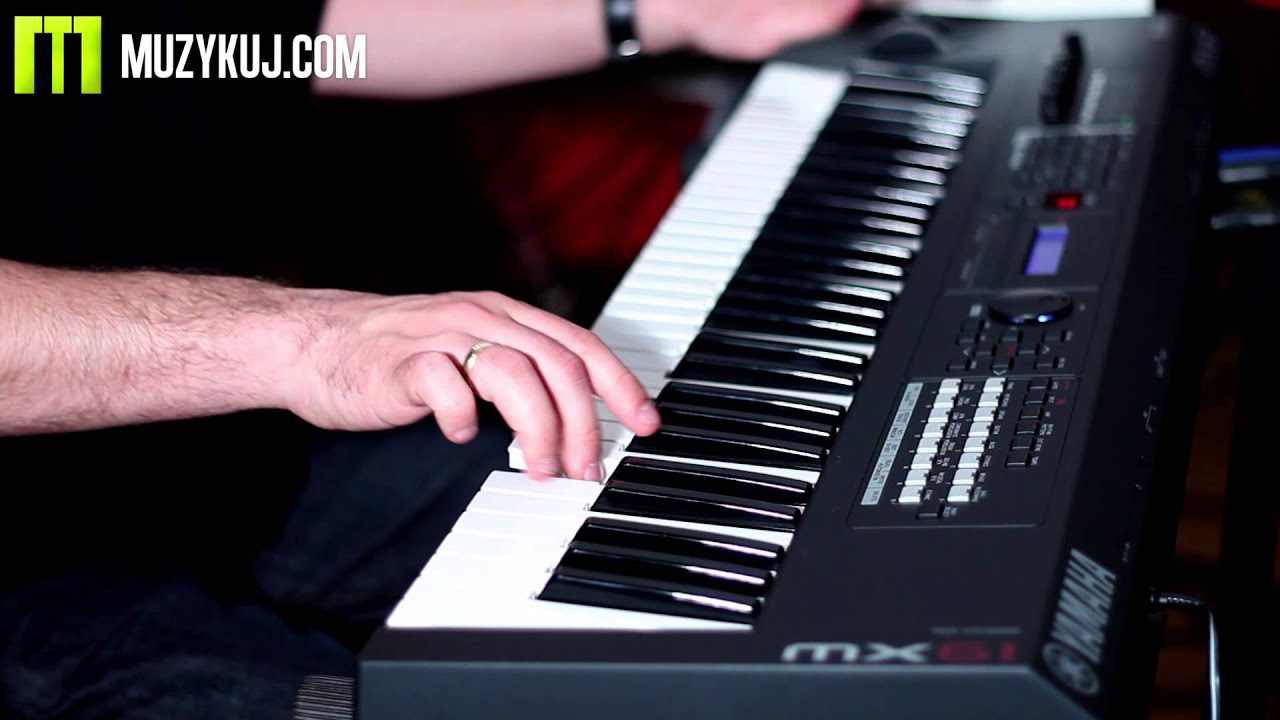 yamaha mx 61 organ