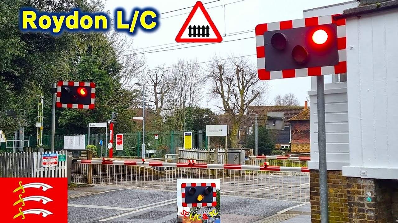 Roydon Level Crossing, Essex