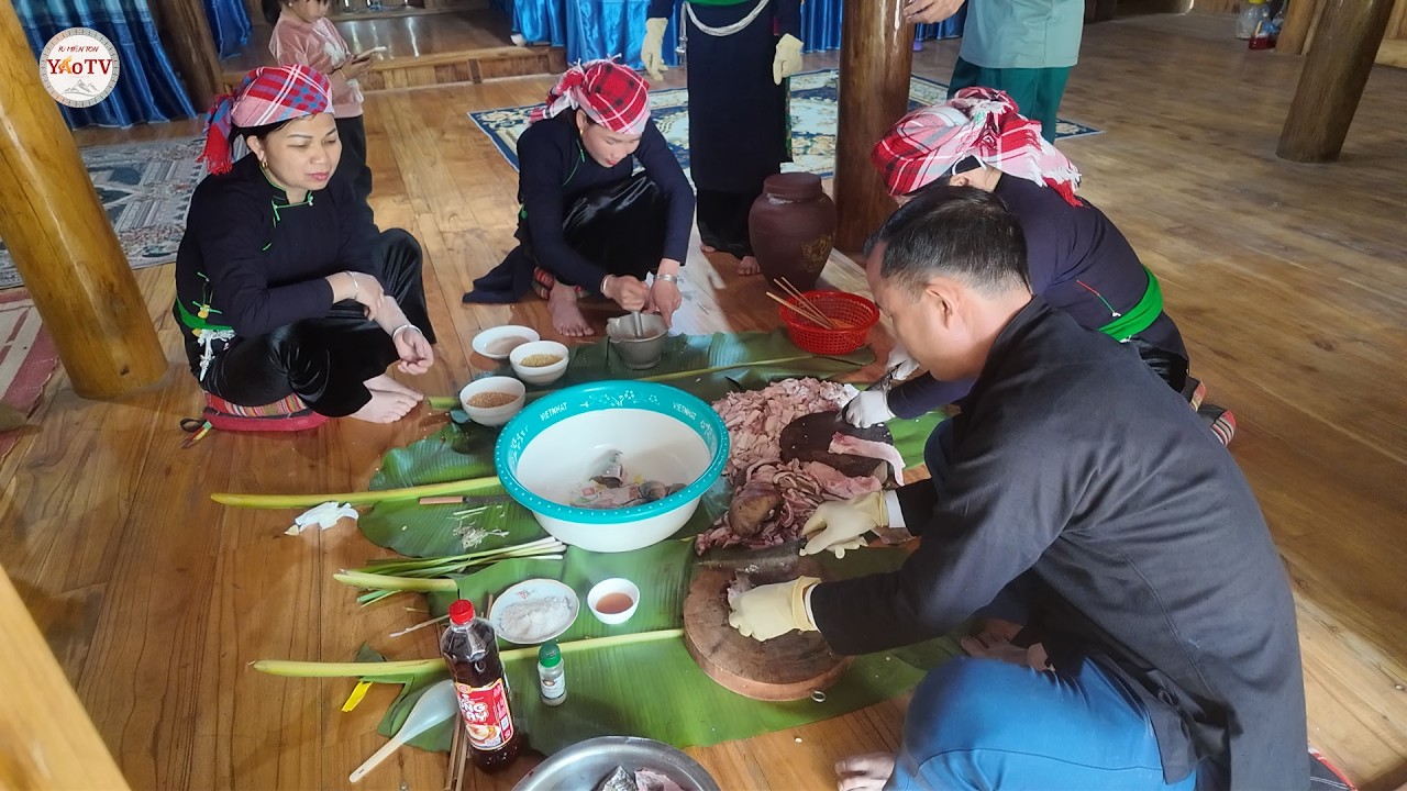 MÓN PA BẮM CỦA ĐỒNG BÀO TÀY