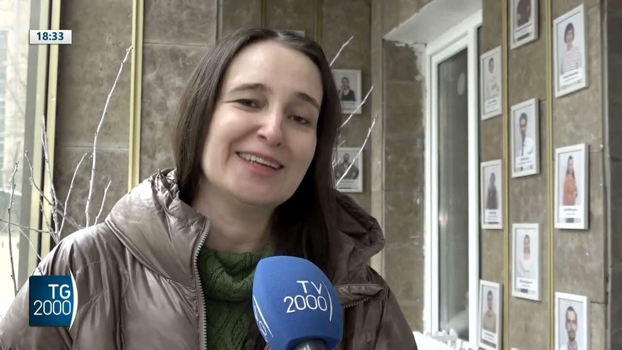 Ucraina, scuola accesa dai generatori ma fuori ad aspettarli c'è la guerra