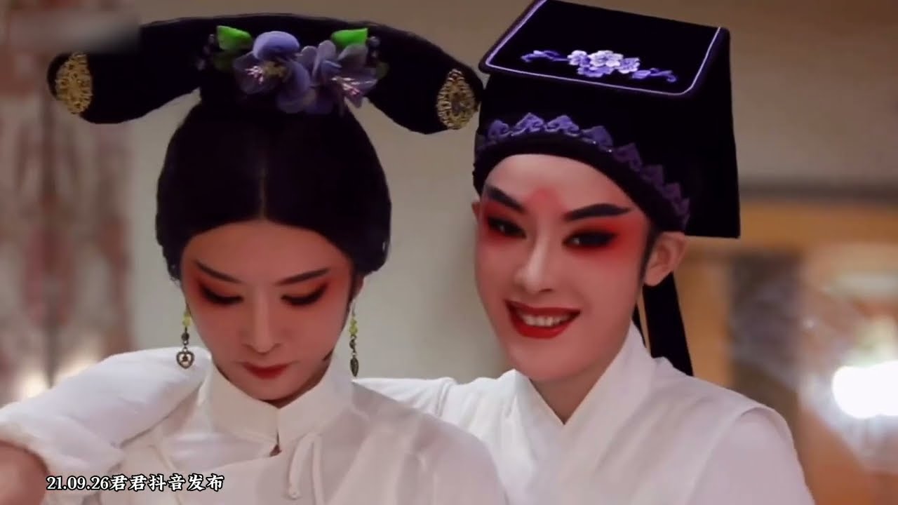 君霄抖音糖点盘点，#陈丽君 #李云霄 那些年的温暖瞬间，看了心动了不知道多少次 #越剧 #浙江小百花越剧团 #戏曲