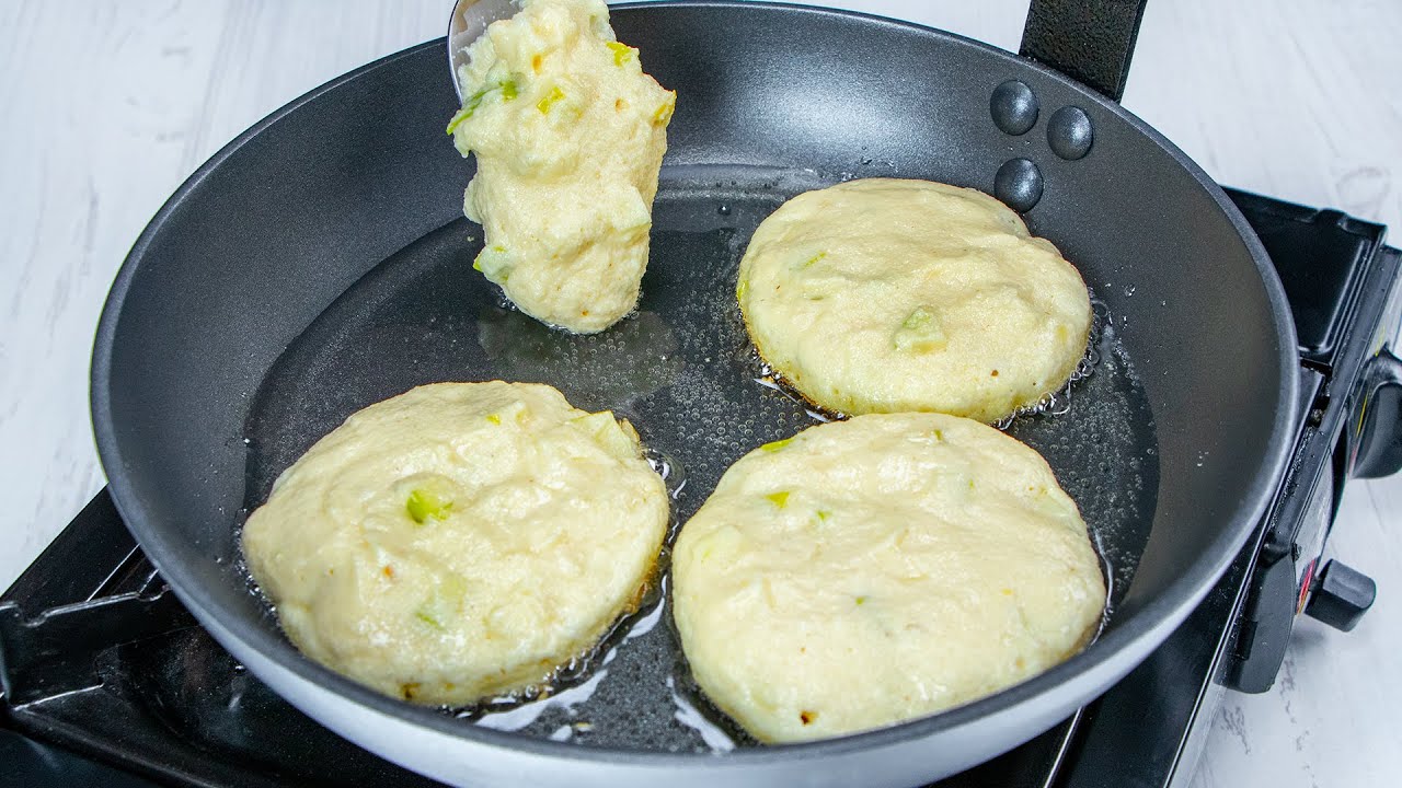 Efter mormors recept! Fluffiga pannkakor gjorda p&aring; 2 &auml;pplen och kefir
