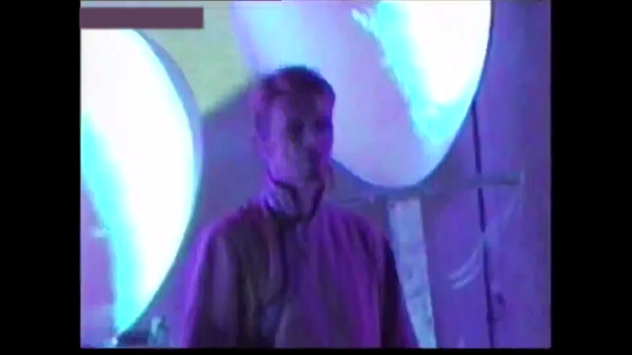 O Superman - David Bowie feat.Gail Ann Dorsey (Live at Phoenix Festival 1997）