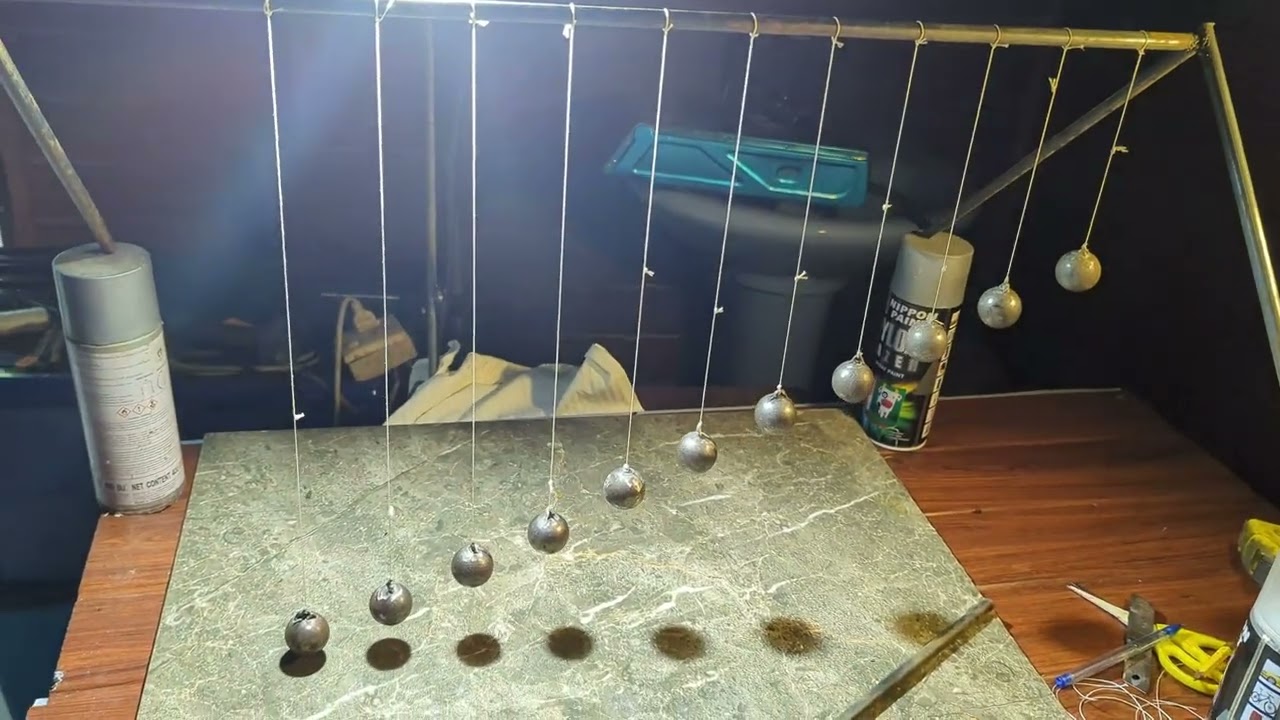 DIY Pendulum Wave Machine | Mesmerizing Physics Experiment with Perfect Motion!