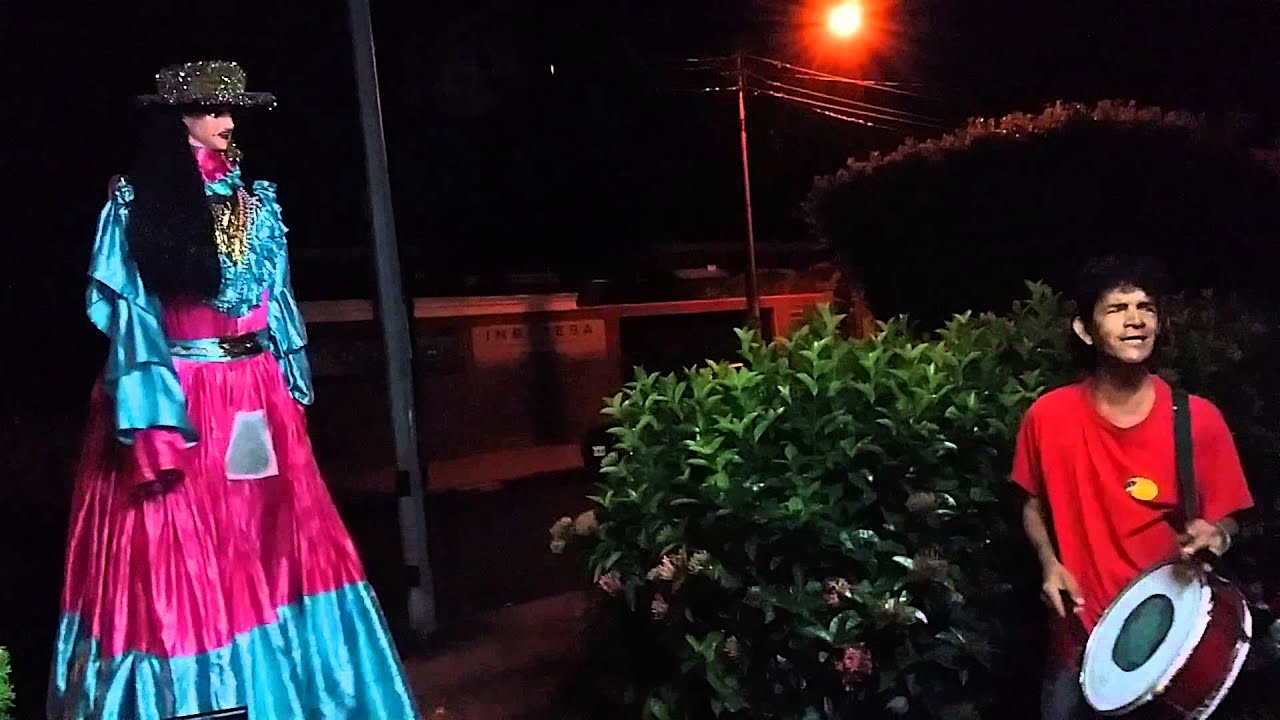 La Gigantona visita a la Purísima (07-12-2015)
