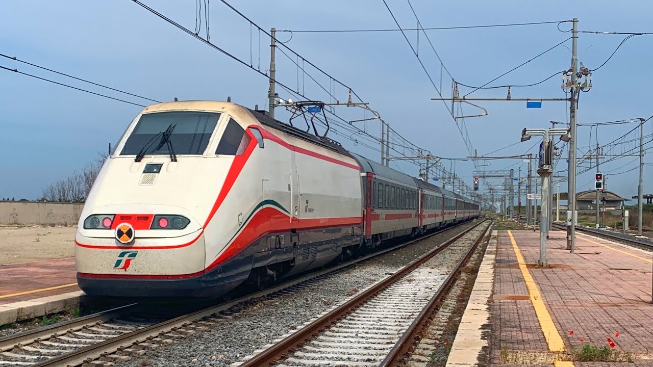 LE ULTIME E414 FRECCIABIANCA...