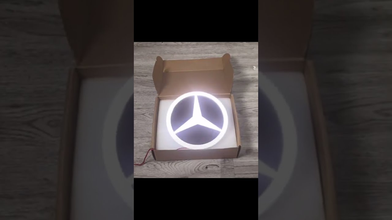 Dynamic Emblem Light for Mercedes-Benz