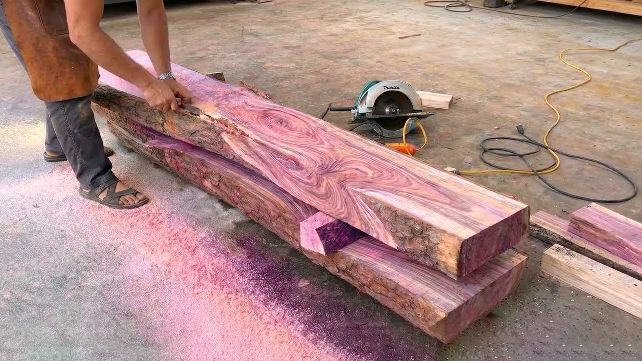 Master Solid Wood Crafting: This Man Builds an Ultra-Strong Bed in a Unique Way!!!