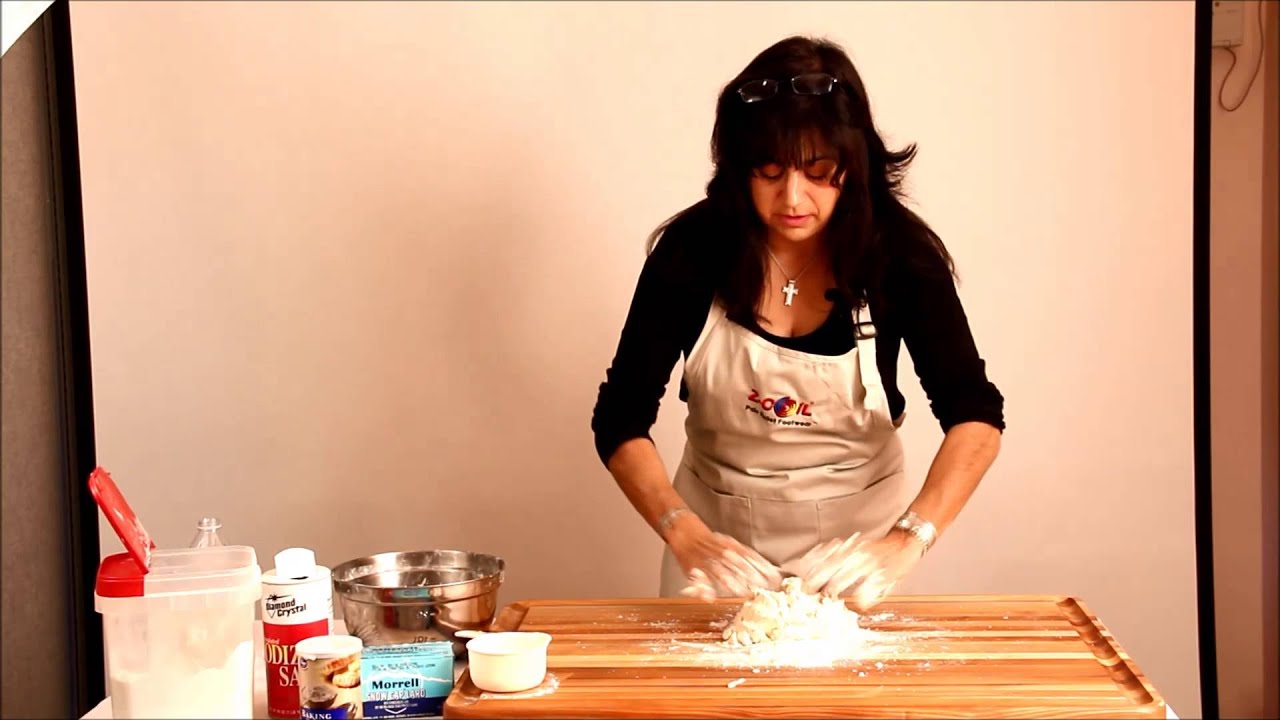 Traditional New Mexico Tortillas with Lucia Gallegos from Z-CoiL