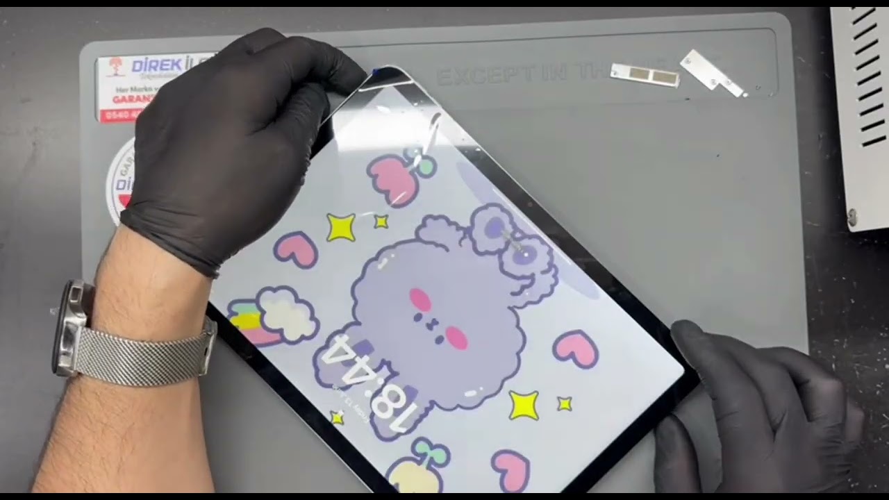 iPad Air 6 11 İnç A2902 Ekran Değişimi ve cam değişimi
