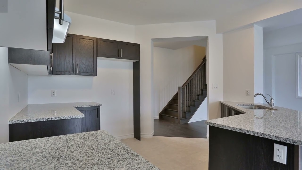 42 Beauchamp Dr, Cambridge ON N1S 0A8, Canada