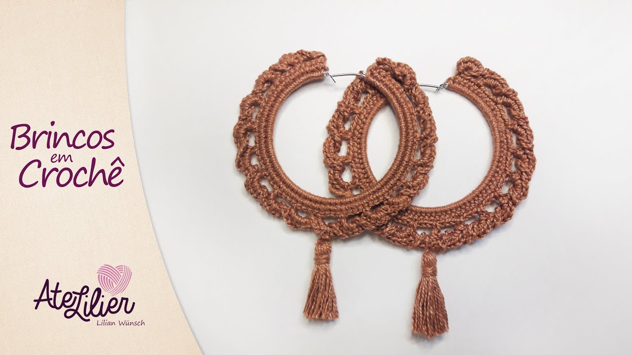 Brincos de argola customizados em crochê