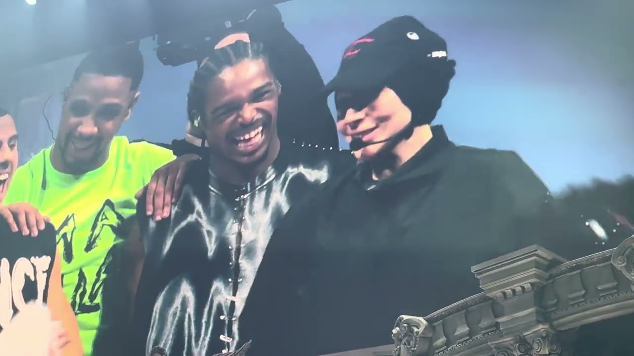Lady Gaga – The Mayhem Ball (Chicago) | How Bad Do U Want Me (Outro)
