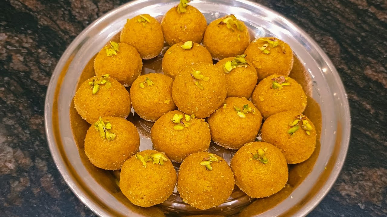 घर पर ही बनाएं हलवाई जैसे मुलायम बेसन के लड्डू, बाहर से लाना भूल जाएंगे | Besan Ke Laddu Recipe| 