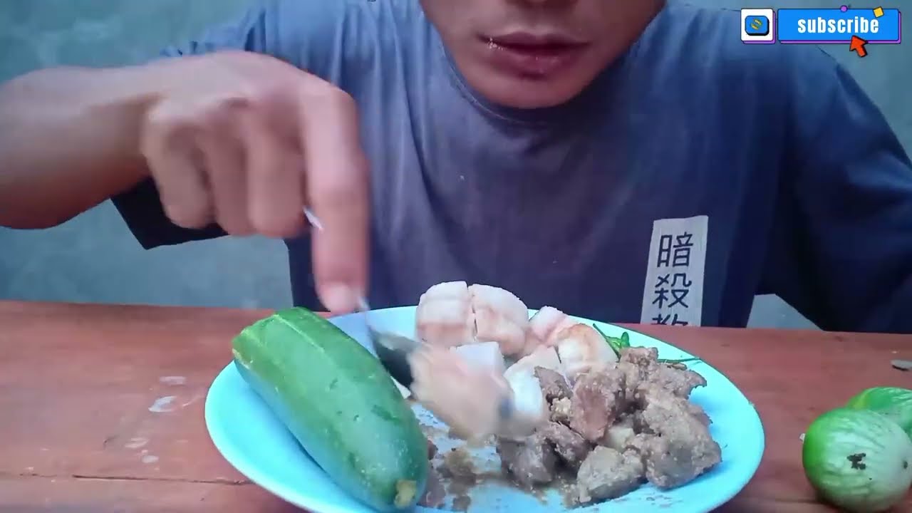 KETUPAT DAN SAYUR GADING KECAP DI HARI IDUL ADHA