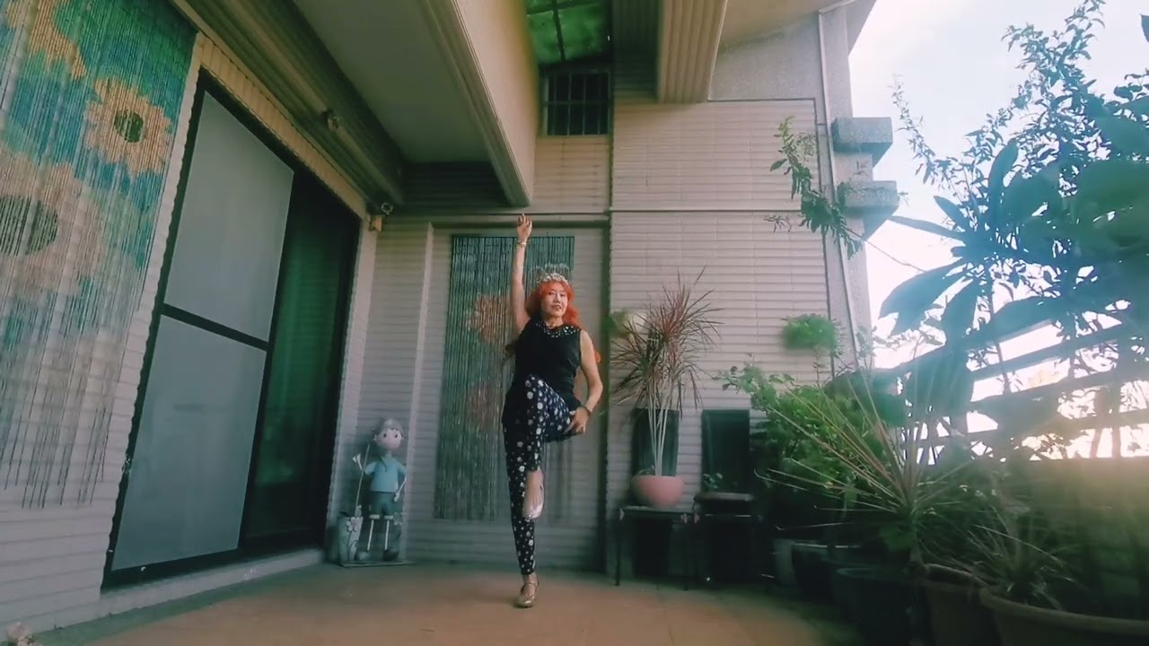1553 Ti Cerco - Line Dance (Beginner)