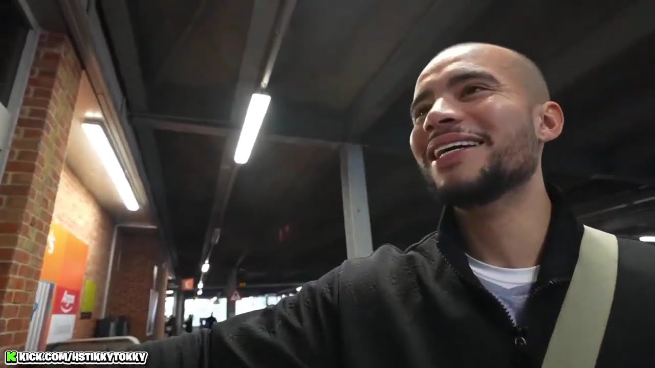 Hstikkytokky LIVE - Another blind date with Michael in London and Iceskating  