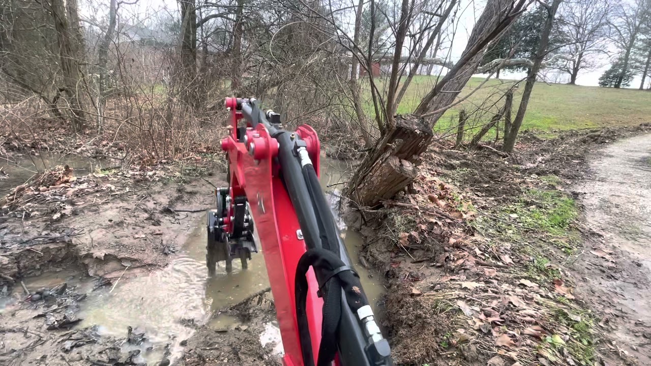 #31 RK25 T25 $$$ WE SAVED THOUSANDS $$$ - Small Tractor Backhoe