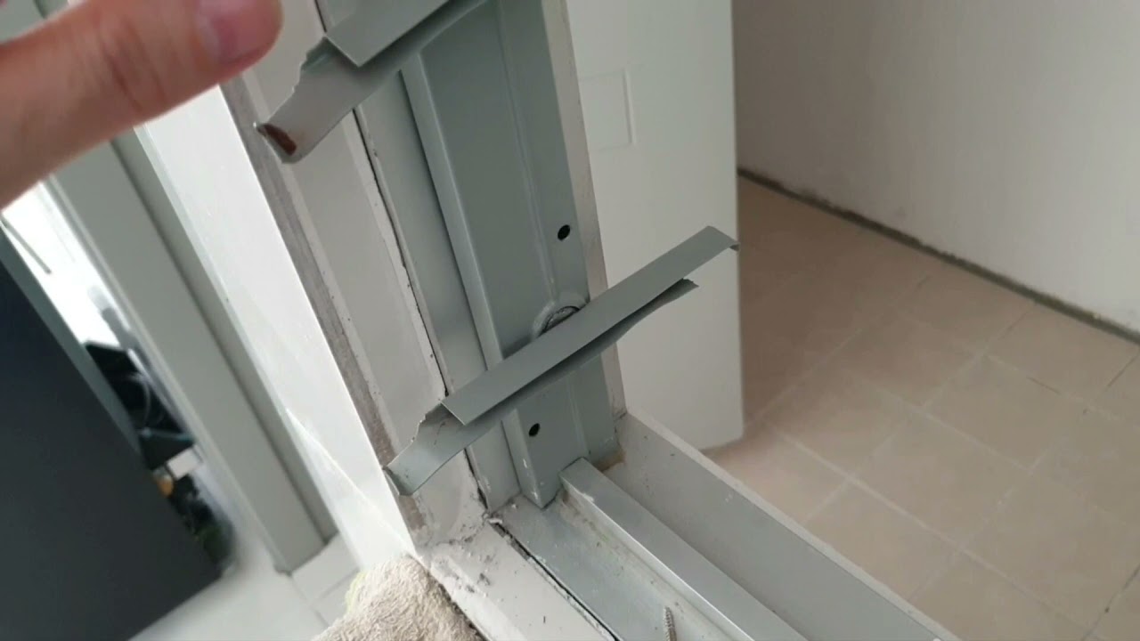 yongHo DIY: Window Louvre..Jalousie Replacement