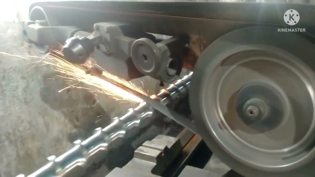 injection molding machine screw polish processing Germany lathe