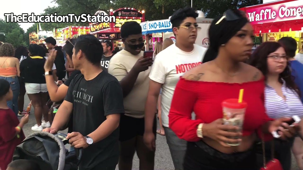Live! Fort Wayne Indiana’s 52nd Annual Three Rivers Festival || Junk Food Alley July 9th 2021