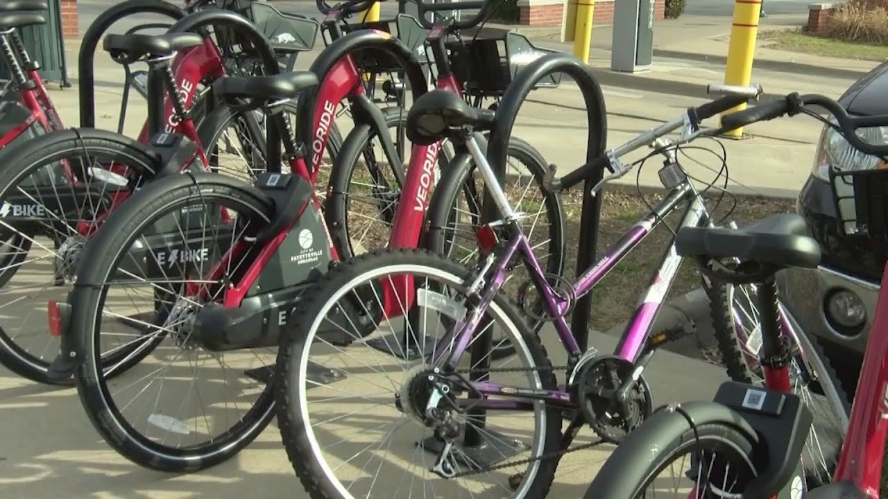 Leawood City Council passes ordinance requiring E-bike, scooter helmets