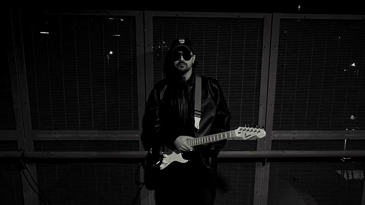 Gürez - Benimle Oynar mısın? (Bülent Ortaçgil Akustik) / Kadıköy