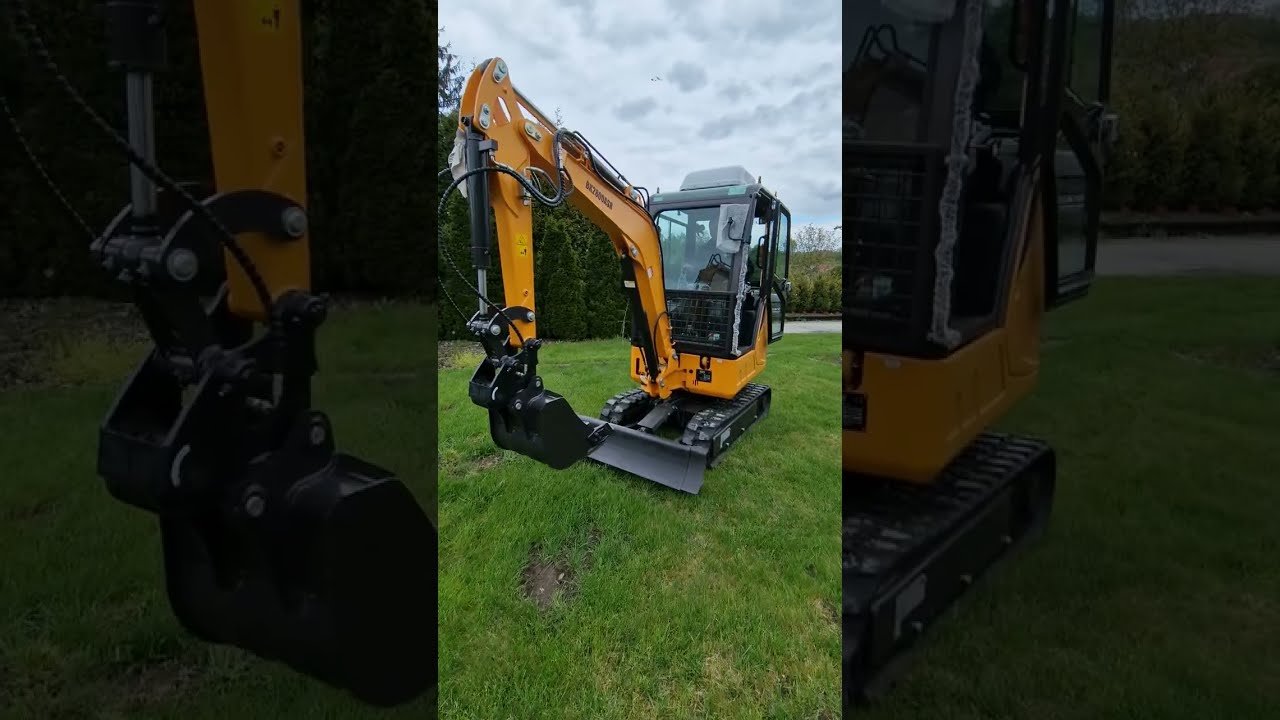 Minikoparka Berger Kraus BK2800ASR silnik Kubota D1105 klimatyzacja 2.7 T szybkozłacze hydrauliczne