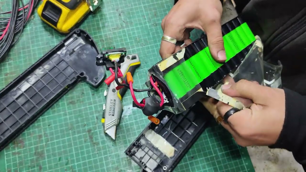 Raleigh Stow E Way battery - How to open and test!