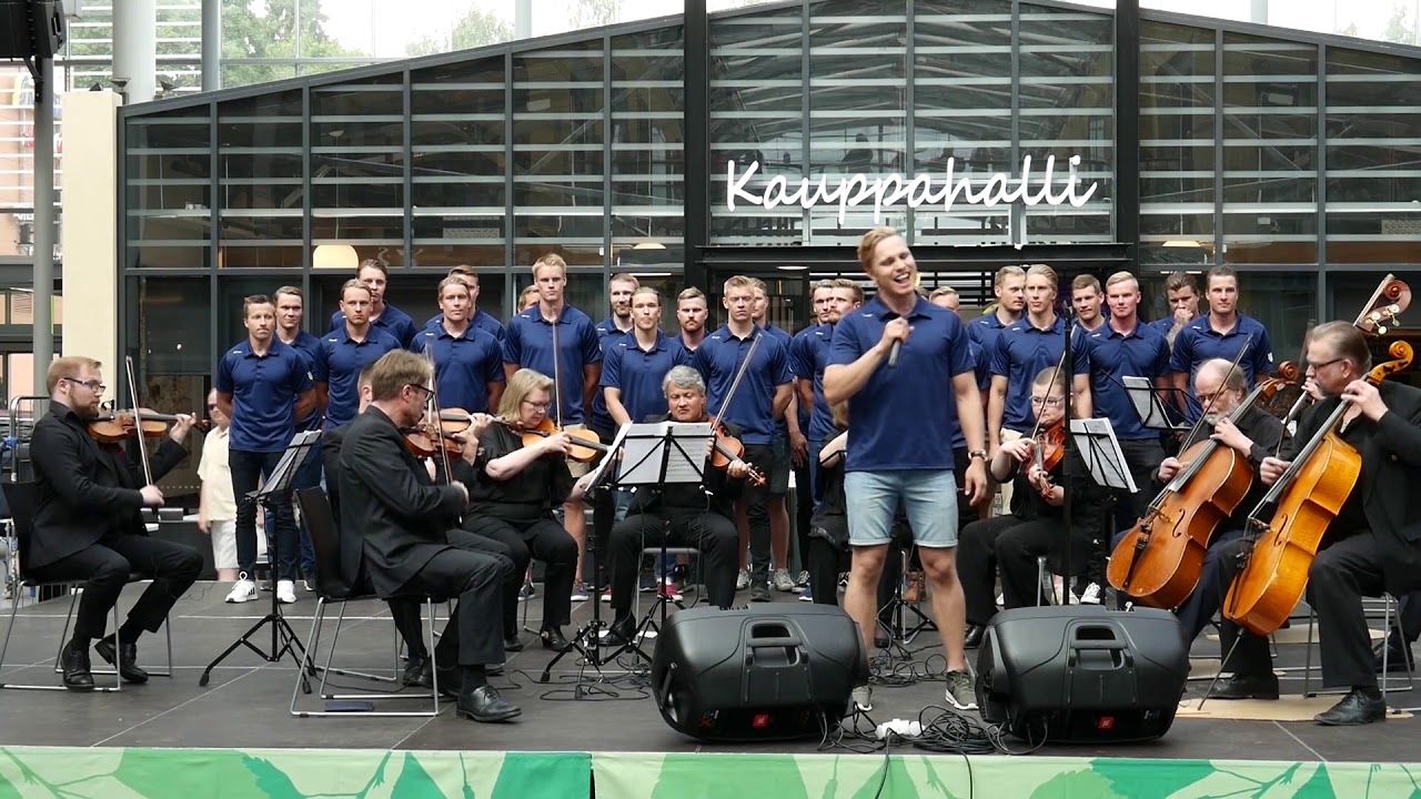 Mikkelin Kaupunginorkesteri ja Jukurit - You Make Me (Avicii)