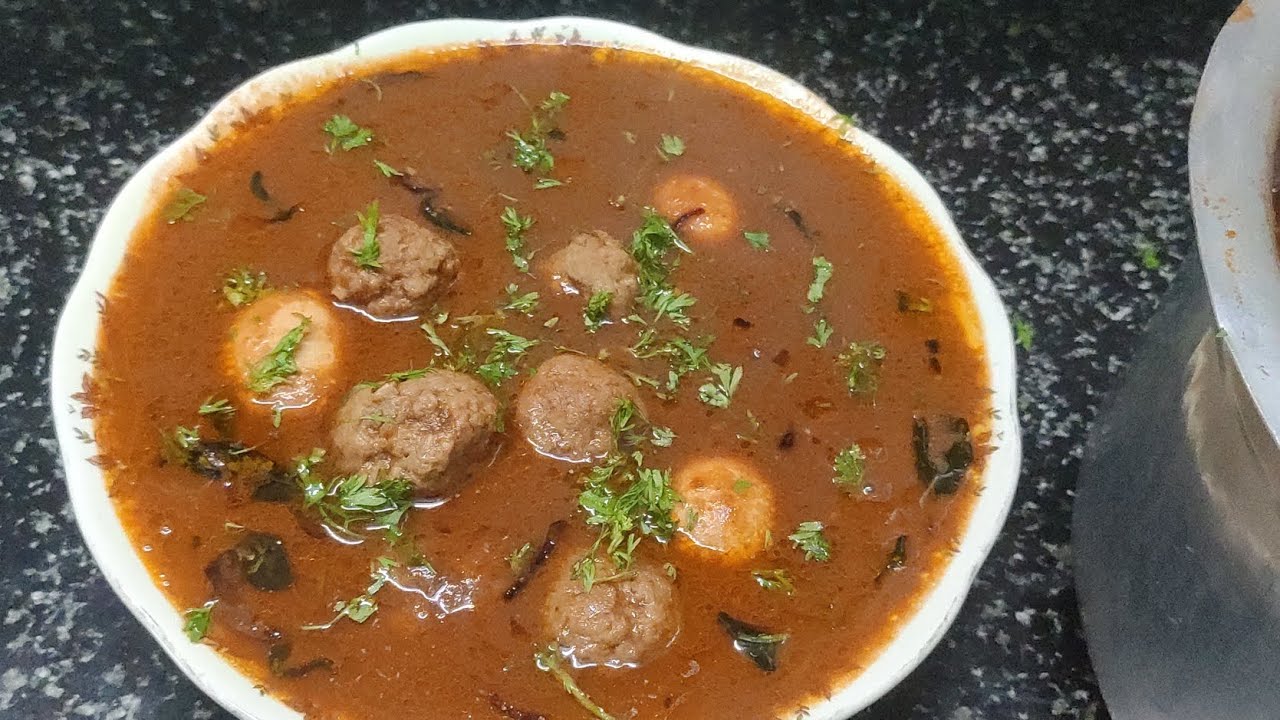 Bangalore special delicious kulthi ka katt with kofte & eggs#kulthikakatt#katt#bangalorestylekatt
