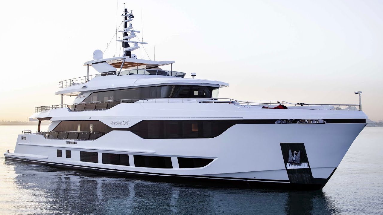 Тур на суперъяхте стоимостью 16 миллионов фунтов стерлингов: Majesty 120