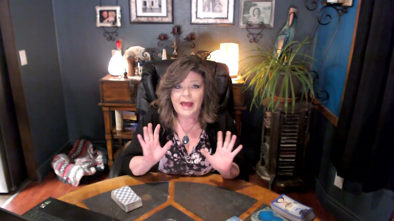 LIBRA FEB 27 HIGH PREISTESS&HIGH PREIST! THEY ARE DETERMINED TO GET YOU BACK!